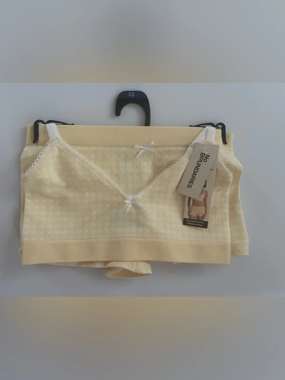 No Boundries Triangle Bralette and boyfriend Panty set XS NWT